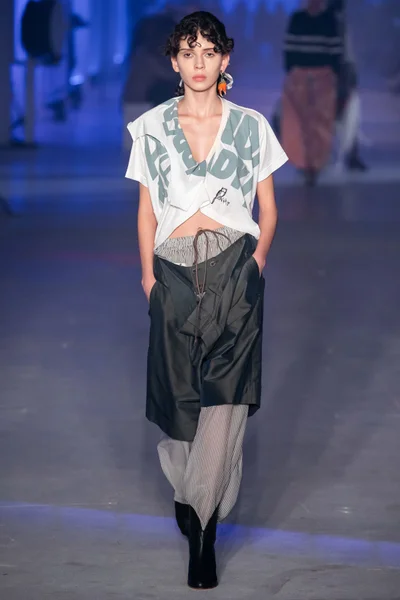 Look 36